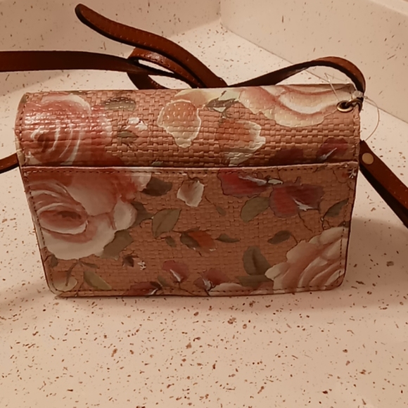 Patricia Nash Rose garden leather crossbody - Picture 6 of 14